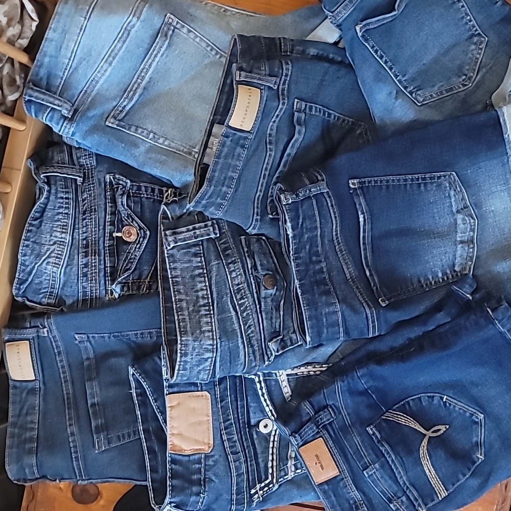 Lot of jean shorts (10)